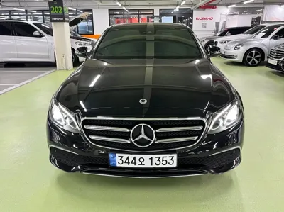 Mercedes-Benz E-Class 2020, 105446 км, за 14674.79 USD