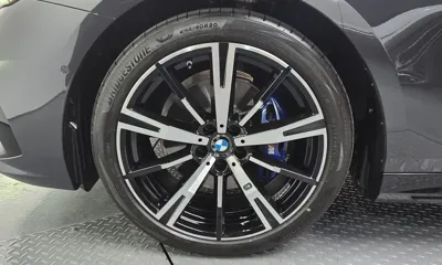 BMW 5-Series 2025, 8094 км, за 61409.35 USD