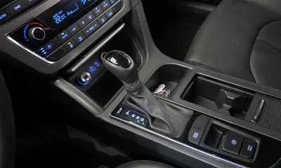 Hyundai Sonata 2017, 110127 км, за 7214.13 USD - фото 9