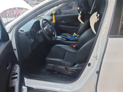 Honda Vezel 2019, 28300 км, за 9461.26 USD - фото 9
