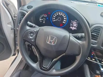 Honda Vezel 2019, 28300 км, за 9461.26 USD - фото 15