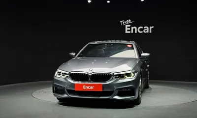 BMW 5-Series 2019, 108942 км, за 17592.23 USD