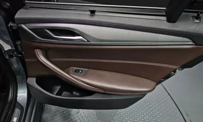 BMW 5-Series 2019, 108942 км, за 17592.23 USD - фото 25