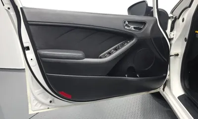 Kia K3 2015, 82986 км, за 4332.41 USD - фото 24