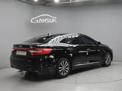 Hyundai Grandeur 2011, 134336 км, за 2149.84 USD