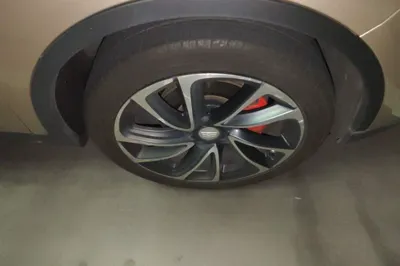 Geely Auto Emgrand GS 2017, 72400 км, за 4376 USD - фото 8