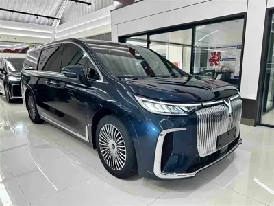 Voyah Dreamer 2025, 5800 км, за 35948 USD
