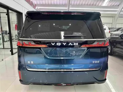 Voyah Dreamer 2025, 5800 км, за 35948 USD