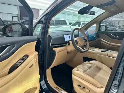 Voyah Dreamer 2025, 5800 км, за 35774.32 USD - фото 9