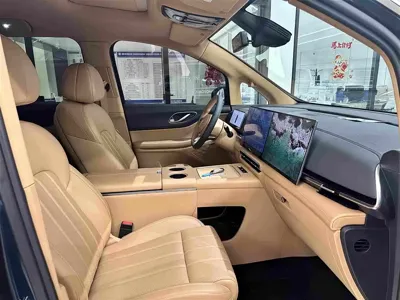 Voyah Dreamer 2025, 5800 км, за 35774.32 USD - фото 24