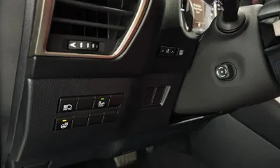 Lexus NX 2019, 139779 км, за 18051.73 USD - фото 20