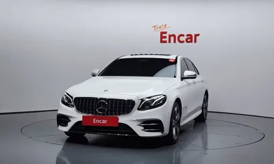 Mercedes-Benz E-Class 2019, 49328 км, за 17986.08 USD