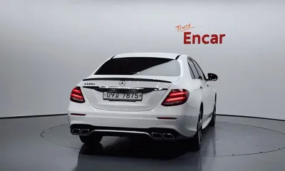Mercedes-Benz E-Class 2019, 49328 км, за 17986.08 USD