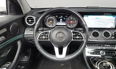 Mercedes-Benz E-Class 2019, 49328 км, за 17986.08 USD - фото 13
