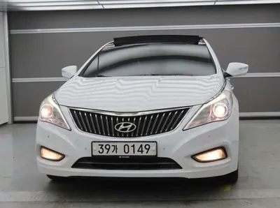 Hyundai Grandeur 2014, 230699 км, за 3376.27 USD