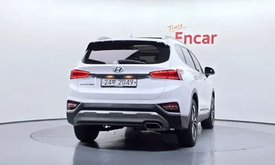 Hyundai Santafe 2020, 67712 км, за 15823.4 USD