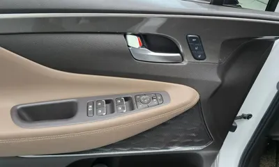 Hyundai Santafe 2020, 67712 км, за 15823.4 USD - фото 27