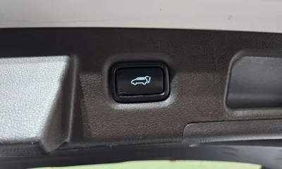 Hyundai Santafe 2020, 67712 км, за 15823.4 USD - фото 30