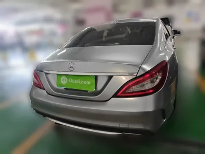 Mercedes-Benz CLS 2015, 105600 км, за 18520 USD