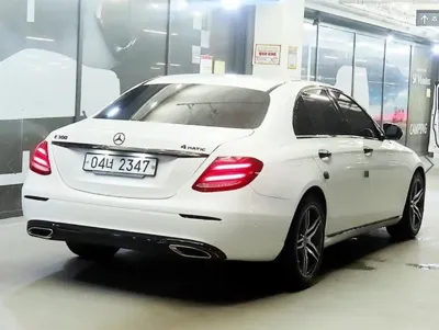 Mercedes-Benz E-Class 2018, 78414 км, за 13355.06 USD