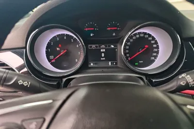 Buick Verano 2016, 132600 км, за 5666 USD - фото 10