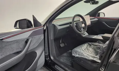 Tesla Model Y 2026, 31 км, за 51493.95 USD - фото 10
