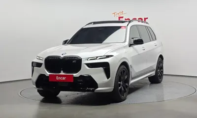 BMW X7 · 2024 год
