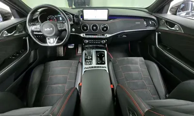Kia Stinger 2023, 116202 км, за 16601.02 USD - фото 7