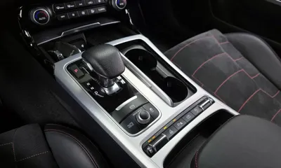 Kia Stinger 2023, 116202 км, за 16601.02 USD - фото 9