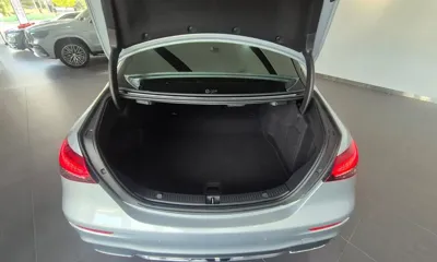 Mercedes-Benz E-Class 2021, 63494 км, за 25928.84 USD - фото 18