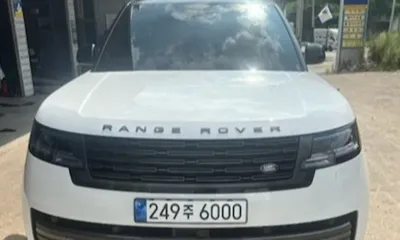 Land Rover Range Rover 2024, 25000 км, за 139764.63 USD