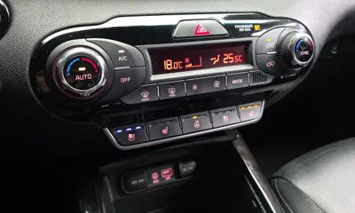 Kia Sorento 2016, 138585 км, за 5724.7 USD - фото 16