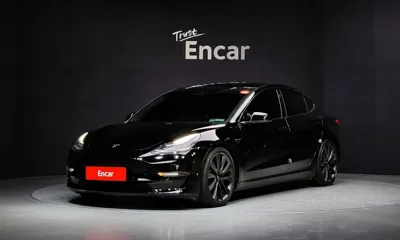Tesla Model 3 · 2020 год