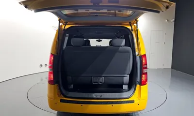 Hyundai Starex 2019, 76563 км, за 12228.99 USD - фото 20