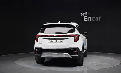 Kia Seltos 2023, 91100 км, за 13544.76 USD