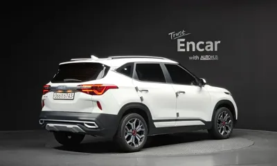 Kia Seltos 2022, 23576 км, за 14188.12 USD