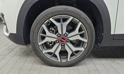 Kia Seltos 2022, 23576 км, за 14188.12 USD