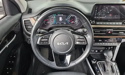 Kia Seltos 2022, 23576 км, за 14188.12 USD - фото 13