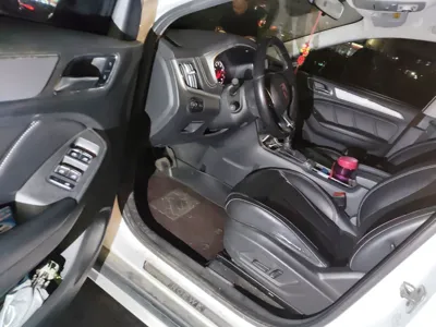 Roewe RX5 2016, 160700 км, за 3709 USD - фото 17