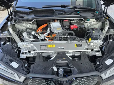 BMW iX 2025, 17321 км, за 61446.97 USD - фото 6