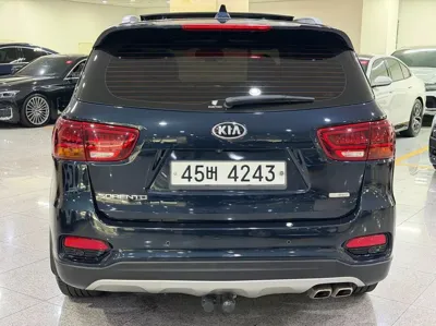 Kia Sorento 2018, 131387 км, за 10305.89 USD