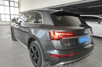 Audi Q5L 2022, 63100 км, за 27055 USD