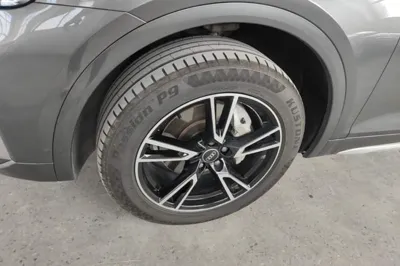 Audi Q5L 2022, 63100 км, за 27055 USD - фото 10
