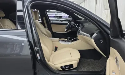 BMW 3-Series 2022, 82475 км, за 18030.86 USD - фото 26