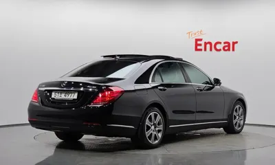Mercedes-Benz S-Class 2015, 93135 км, за 21402.57 USD