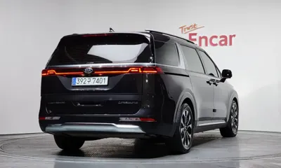 Kia Canival 2021, 115829 км, за 18493.56 USD