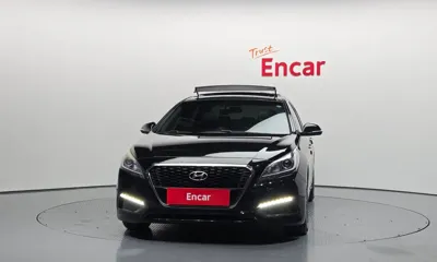 Hyundai Sonata 2015, 214320 км, за 3501.82 USD