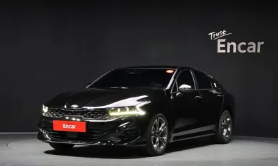 Kia K5 · 2021 год