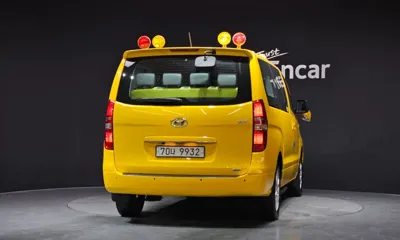 Hyundai Starex 2017, 120966 км, за 6600.59 USD