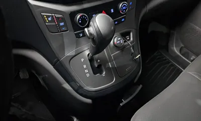 Hyundai Starex 2017, 120966 км, за 6600.59 USD - фото 9